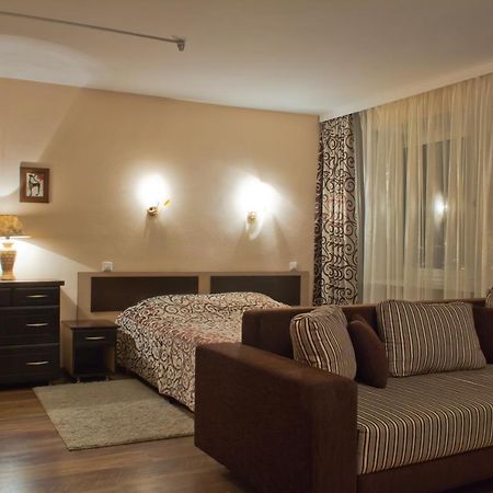 Tourist Hotel Могильов Екстериор снимка