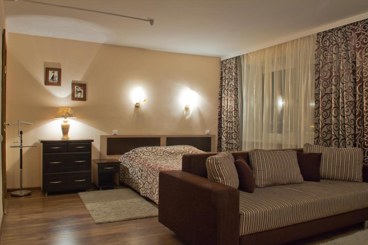 Tourist Hotel Могильов Екстериор снимка