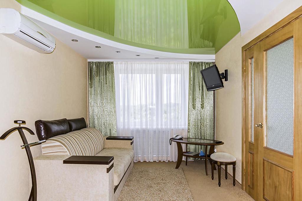 Tourist Hotel Могильов Екстериор снимка
